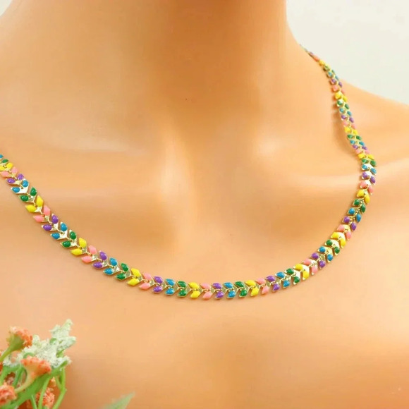 "New Beautiful Design Necklace Chain for Women/Girls, Gift, N646 - Picture 3 of 10